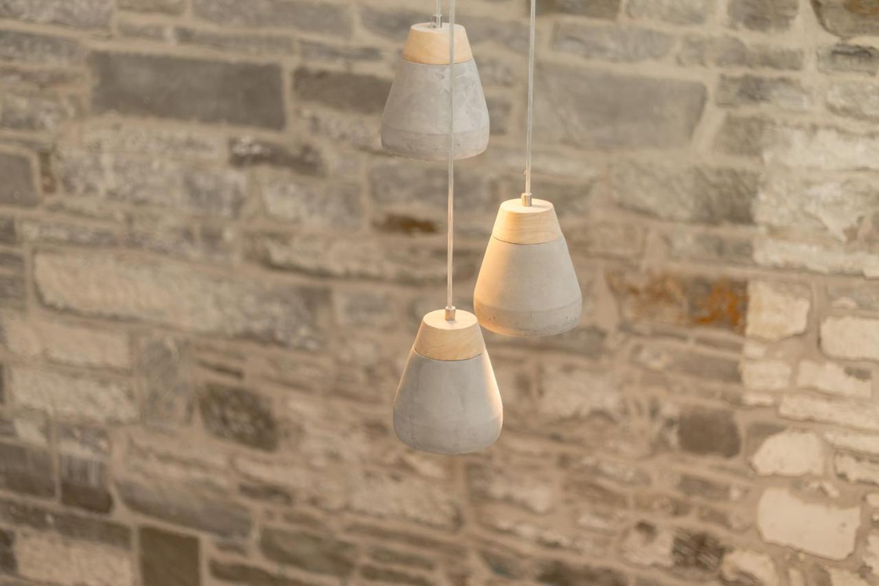 Pass The Keys Stunning 3 Bed Loft Style Apt With Free Parking Эдинбург Экстерьер фото