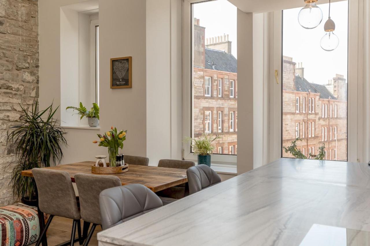 Pass The Keys Stunning 3 Bed Loft Style Apt With Free Parking Эдинбург Экстерьер фото