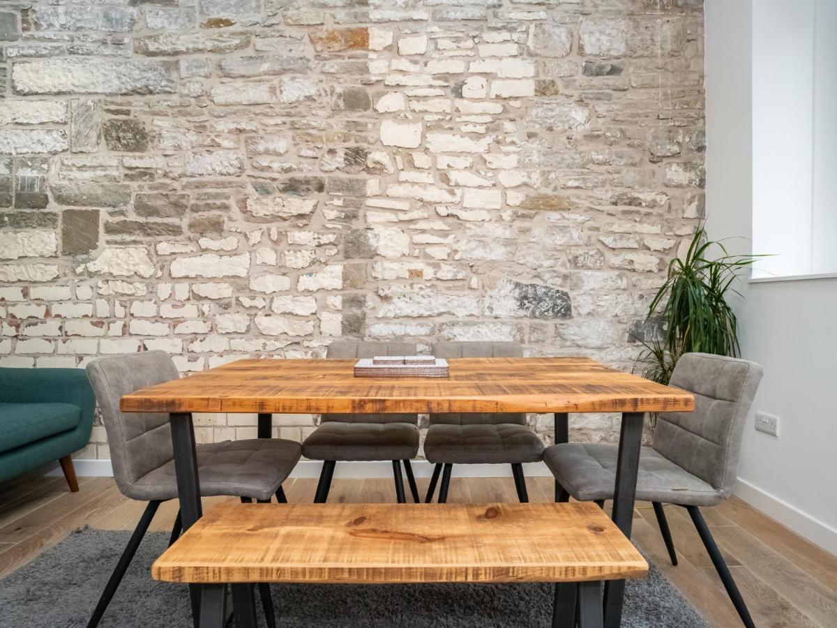 Pass The Keys Stunning 3 Bed Loft Style Apt With Free Parking Эдинбург Экстерьер фото